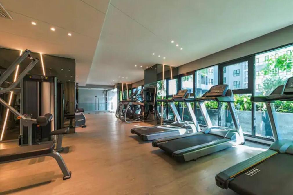 The Base Central Pattaya Quiet King-Bed With Infinity Pool & Free Netflix! Екстериор снимка