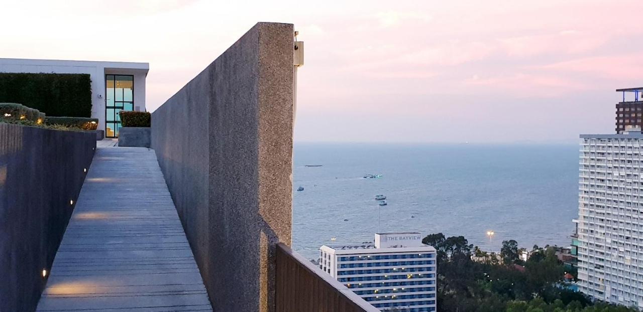 The Base Central Pattaya Quiet King-Bed With Infinity Pool & Free Netflix! Екстериор снимка